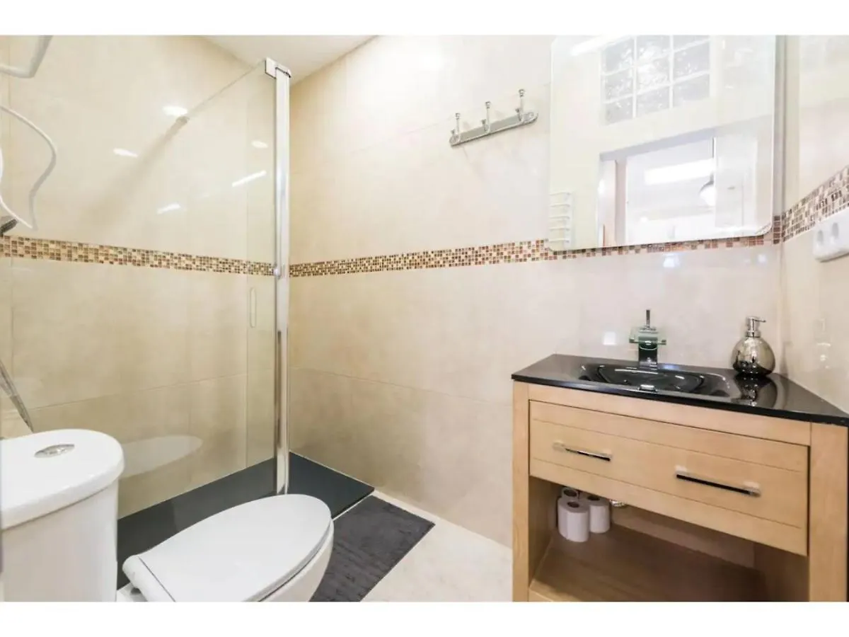 Apartment Precioso Estudio Situado En La Zona De Las Ventas Barbadillo Der Madrid