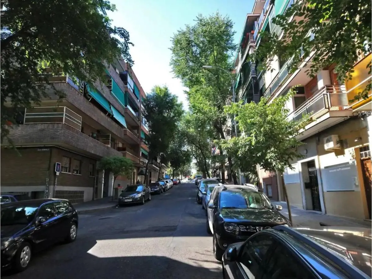 Precioso Estudio Situado En La Zona De Las Ventas Barbadillo Der Madrid