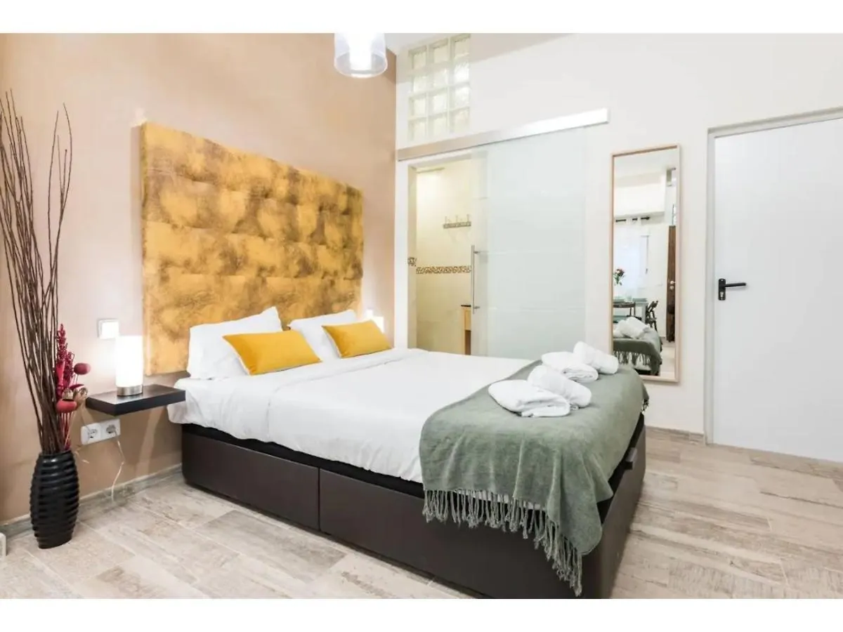 Precioso Estudio Situado En La Zona De Las Ventas Barbadillo Der Madrid