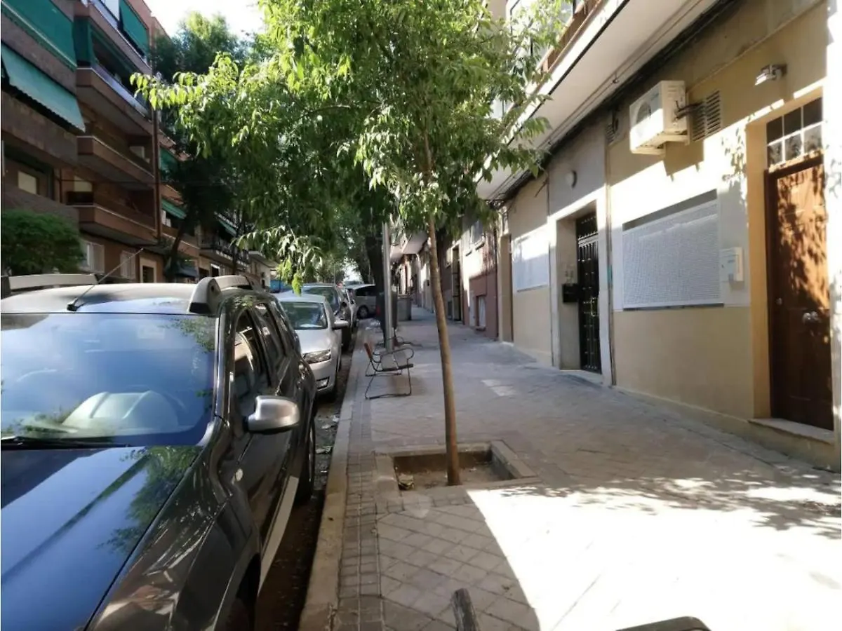 Apartment Precioso Estudio Situado En La Zona De Las Ventas Barbadillo Der Madrid